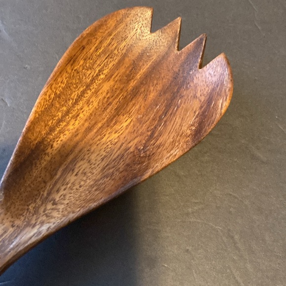 Monkey pod wooden serving spoons - Picture 3 of 4